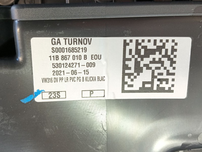 Recambio de guarnecido puerta delantera derecha para volkswagen id.4 (e21) performance referencia OEM IAM   