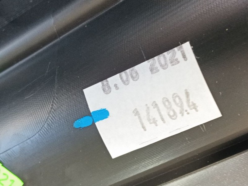 Recambio de guarnecido puerta delantera izquierda para volkswagen id.4 (e21) performance referencia OEM IAM   