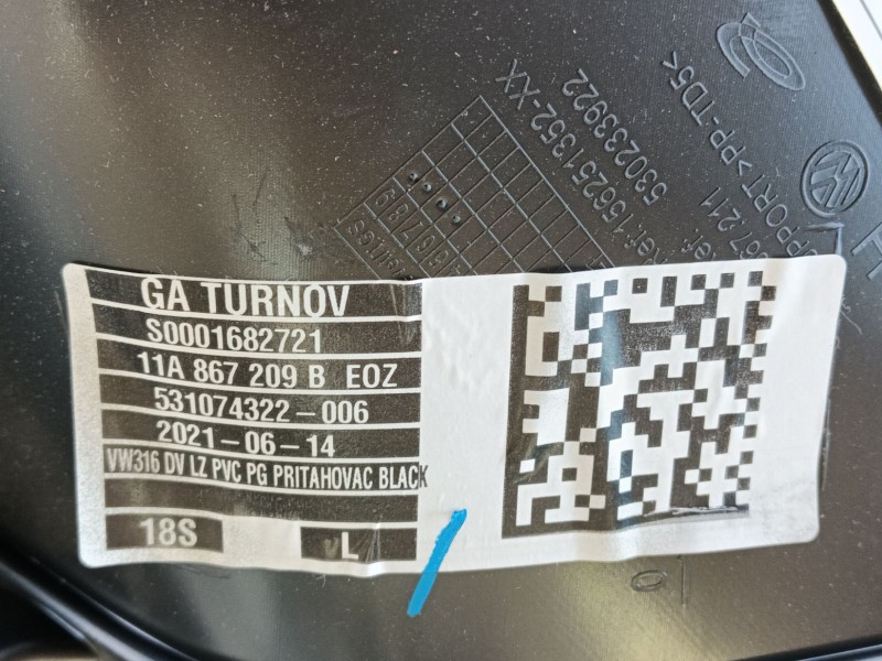 Recambio de guarnecido puerta trasera izquierda para volkswagen id.4 (e21) performance referencia OEM IAM   