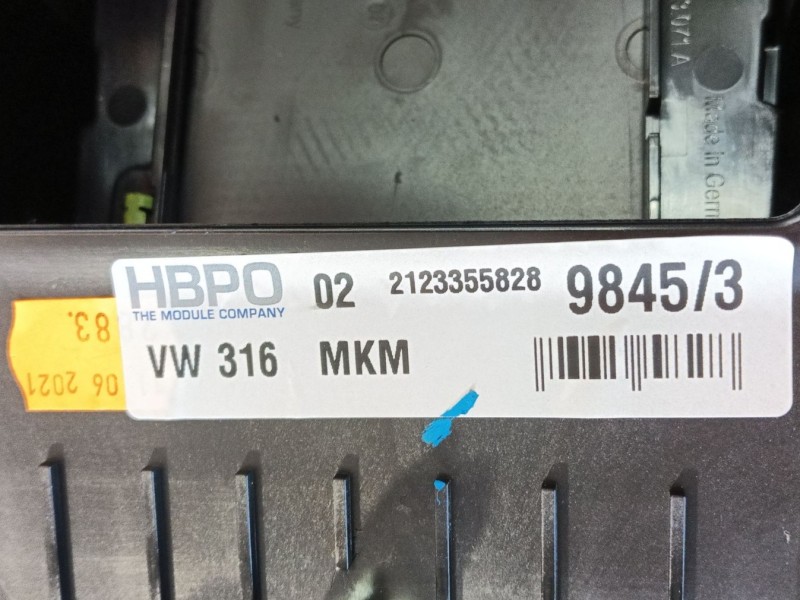 Recambio de apoyabrazos central para volkswagen id.4 (e21) performance referencia OEM IAM   