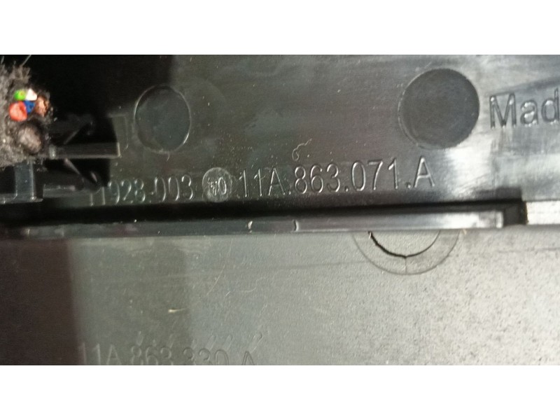 Recambio de apoyabrazos central para volkswagen id.4 (e21) performance referencia OEM IAM   