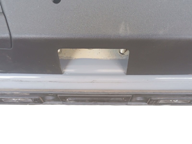 Recambio de porton trasero para volkswagen id.4 (e21) performance referencia OEM IAM 11A827025B  