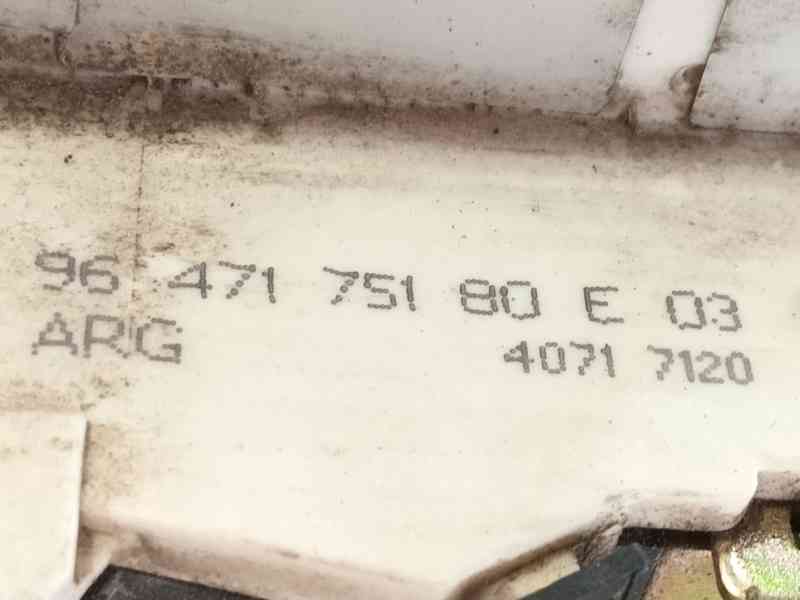 Recambio de cerradura puerta trasera izquierda para citroën c4 i (lc_) 1.4 16v referencia OEM IAM 9137Q2  