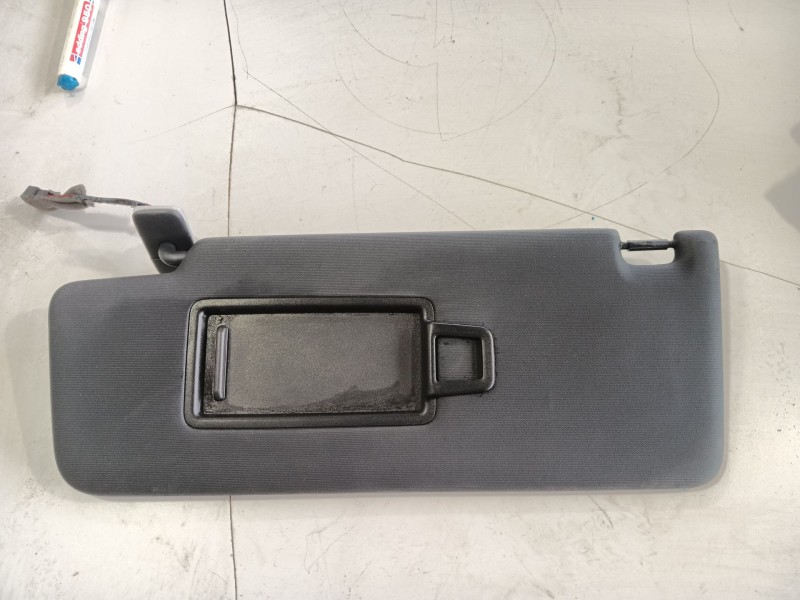 Recambio de parasol izquierdo para volkswagen id.4 (e21) performance referencia OEM IAM 11A857551C2UV  