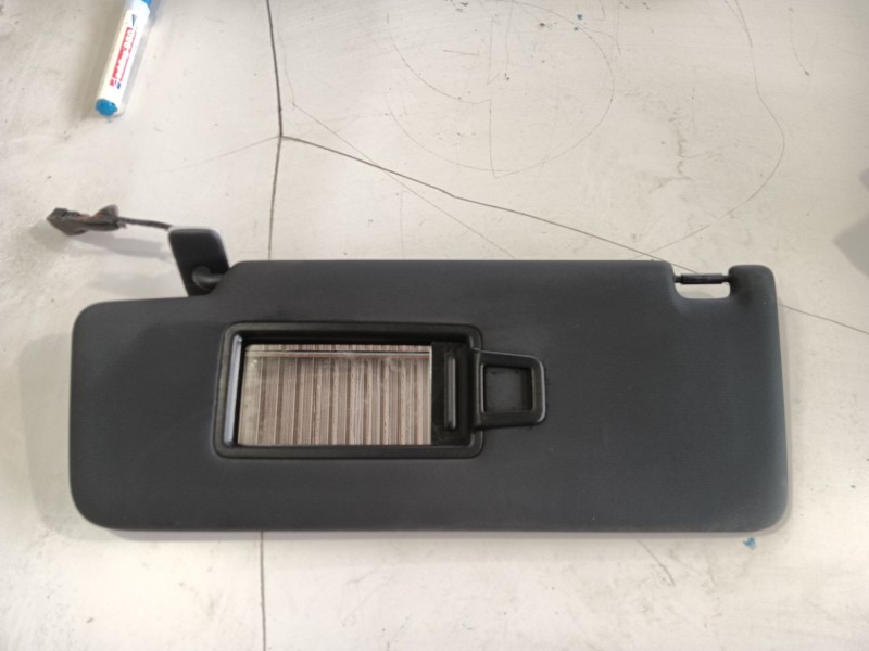 Recambio de parasol izquierdo para volkswagen id.4 (e21) performance referencia OEM IAM 11A857551C2UV  