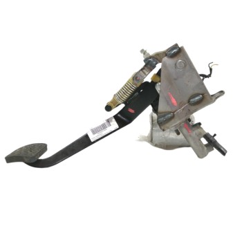 PEDAL EMBRAGUE 
