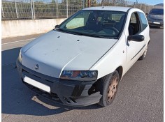 fiat punto (188_) del año 2000