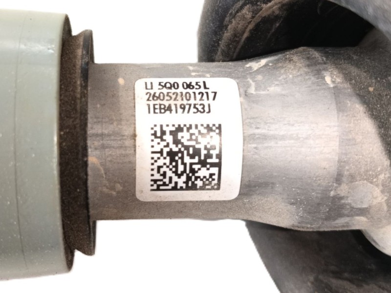 Recambio de columna direccion para volkswagen id.4 (e21) performance referencia OEM IAM   