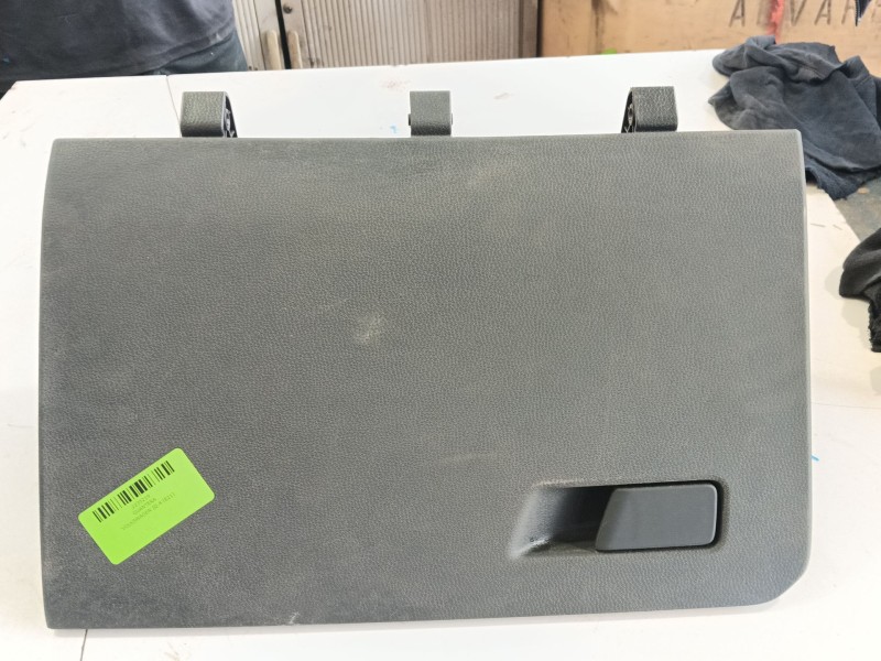 Recambio de guantera para volkswagen id.4 (e21) performance referencia OEM IAM   