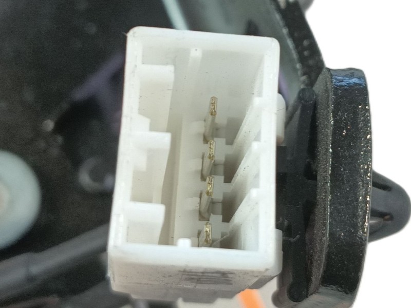 Recambio de enganche cinturon trasero izquierdo para kia niro (c5p11) 1.6 hev referencia OEM IAM   