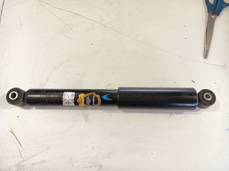 Recambio de amortiguador trasero derecho para lancia musa (350_) 1.4 (350.axf1a) referencia OEM IAM   