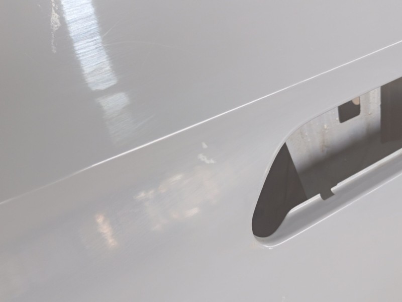 Recambio de puerta delantera izquierda para volkswagen id.4 (e21) performance referencia OEM IAM 11A831055A  