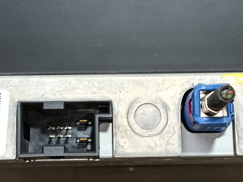 Recambio de pantalla multifuncion para volkswagen id.4 (e21) performance referencia OEM IAM   