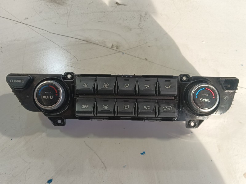 Recambio de mando calefaccion / aire acondicionado para kia sportage iv (ql, qle) 1.7 crdi referencia OEM IAM   