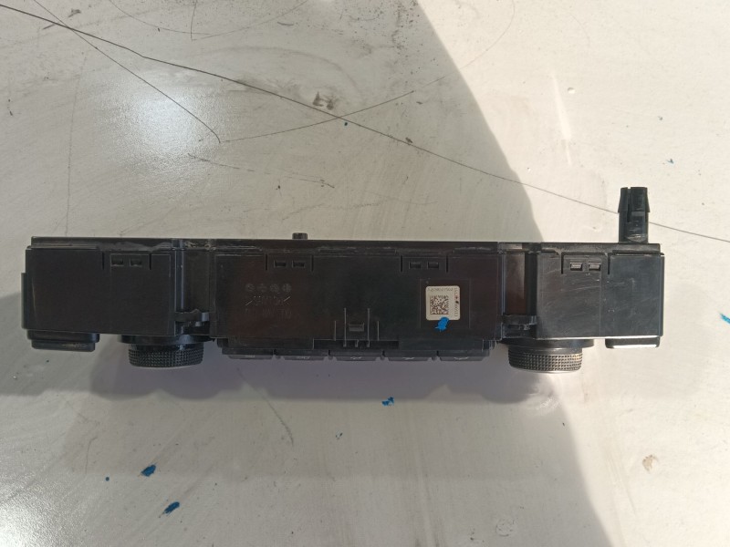 Recambio de mando calefaccion / aire acondicionado para kia sportage iv (ql, qle) 1.7 crdi referencia OEM IAM   