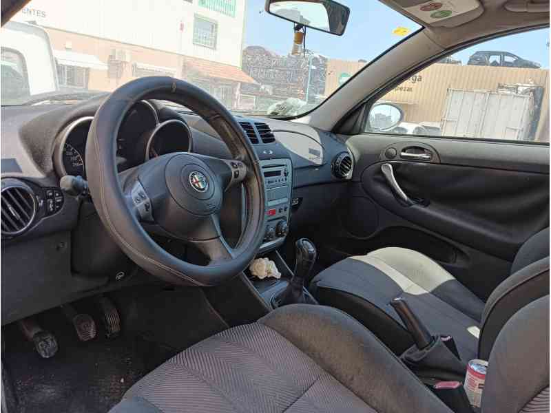 alfa romeo 147 (937_) del año 2003