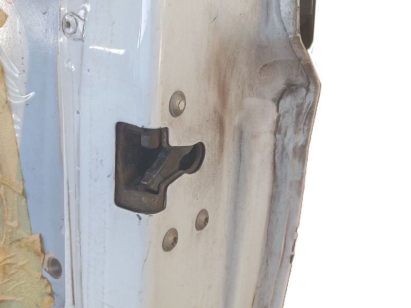 Recambio de puerta delantera derecha para ford transit furgoneta (fa_ _) 2.2 tdci referencia OEM IAM 1716871 / 1717253  