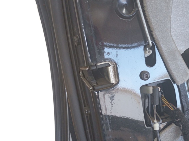 Recambio de puerta delantera izquierda para bmw 5 (e60) 525 d referencia OEM IAM   