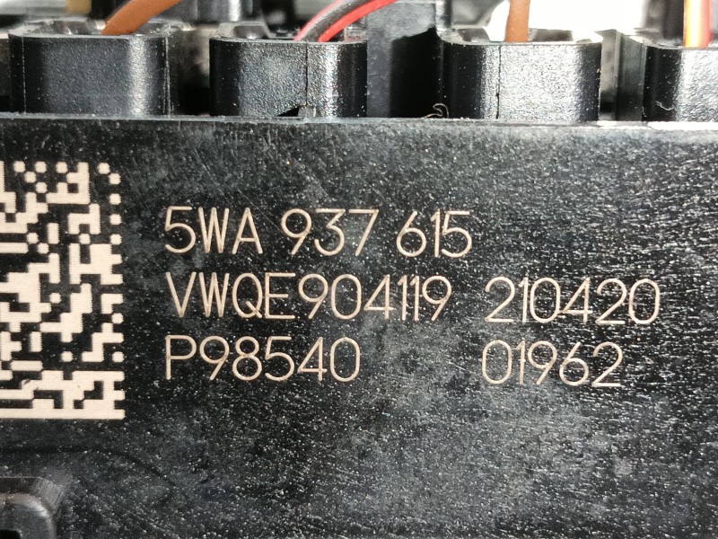 Recambio de caja reles / fusibles para volkswagen id.4 (e21) performance referencia OEM IAM   