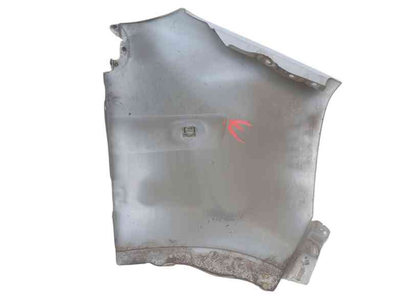 Recambio de aleta delantera izquierda para nissan interstar autobús (x70) dci 115 referencia OEM IAM 6311300QAD  