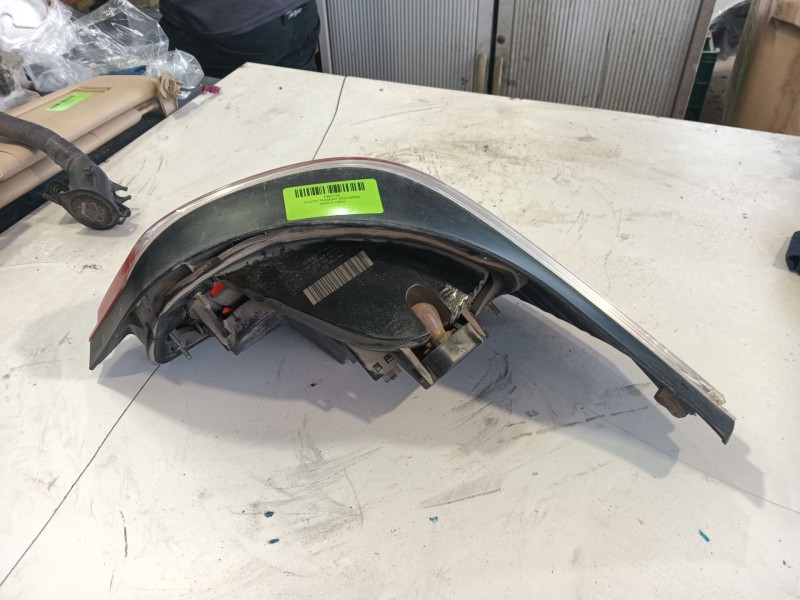 Recambio de piloto trasero izquierdo para bmw 5 (e60) 525 d referencia OEM IAM   