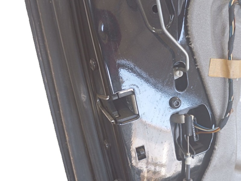 Recambio de puerta trasera izquierda para bmw 5 (e60) 525 d referencia OEM IAM   