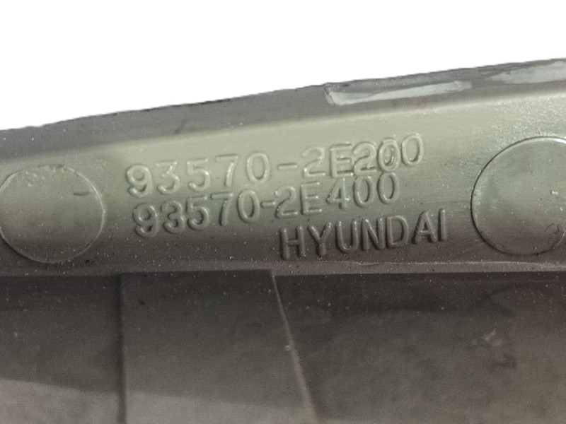 Recambio de mando elevalunas delantero izquierdo para hyundai tucson (jm) 2.0 crdi referencia OEM IAM 935702E000DD  
