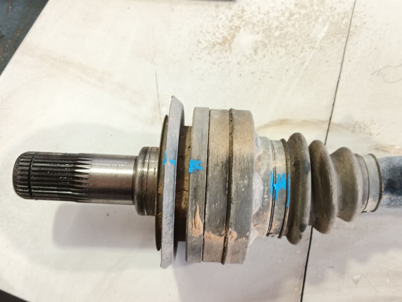 Recambio de transmision trasera derecha para bmw 5 (e60) 525 d referencia OEM IAM   