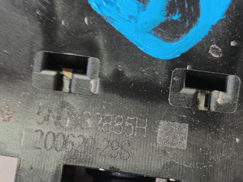 Recambio de cerradura puerta trasera derecha para volkswagen t-cross (c11, d31) 1.0 tsi referencia OEM IAM   