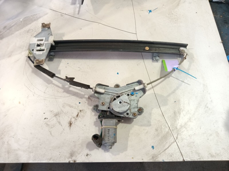 Recambio de elevalunas trasero izquierdo para ssangyong rexton / rexton ii (gab_) 2.9 td referencia OEM IAM 7333008001  