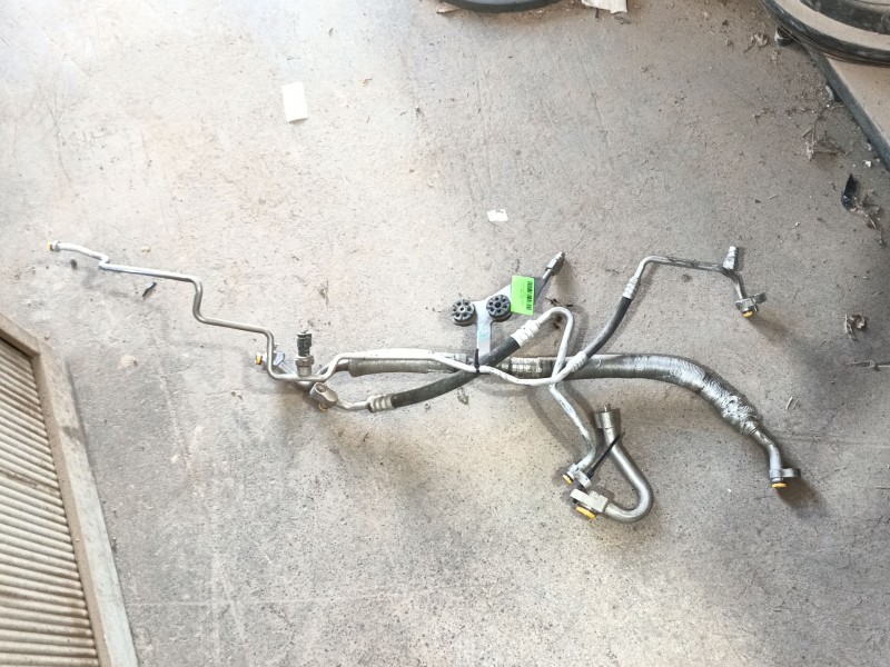 Recambio de tubos aire acondicionado para bmw 5 (e60) 525 d referencia OEM IAM   