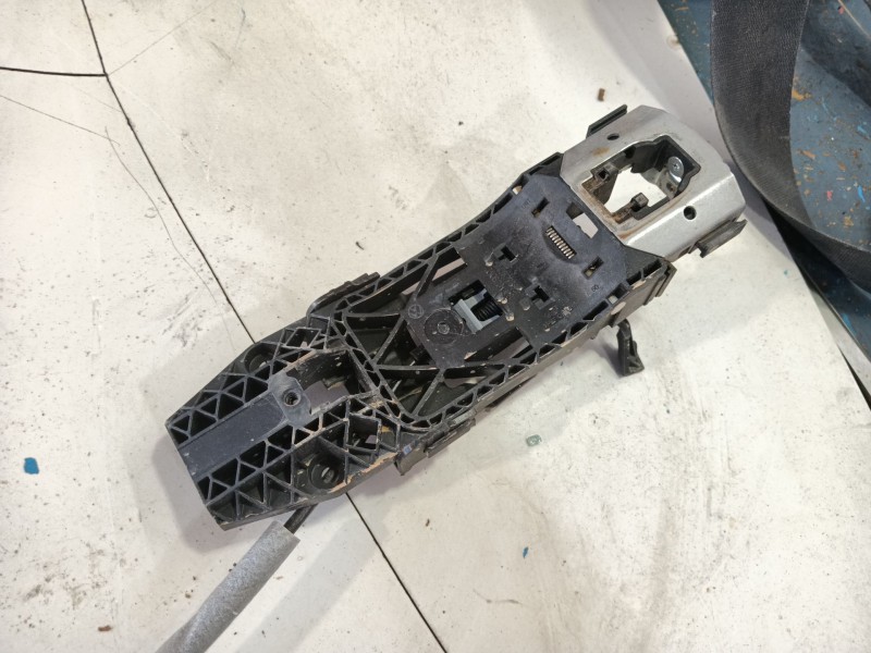 Recambio de cerradura puerta delantera izquierda para volkswagen t-cross (c11, d31) 1.0 tsi referencia OEM IAM   