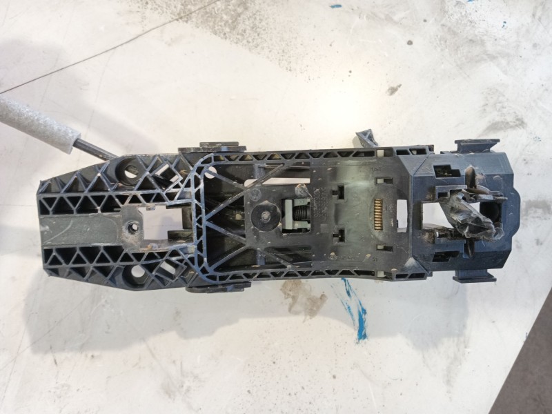 Recambio de cerradura puerta delantera derecha para volkswagen t-cross (c11, d31) 1.0 tsi referencia OEM IAM   