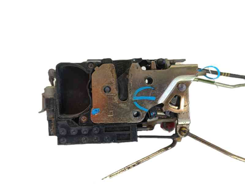 Recambio de cerradura puerta delantera izquierda para ssangyong rexton / rexton ii (gab_) 2.9 td referencia OEM IAM 7121008021  