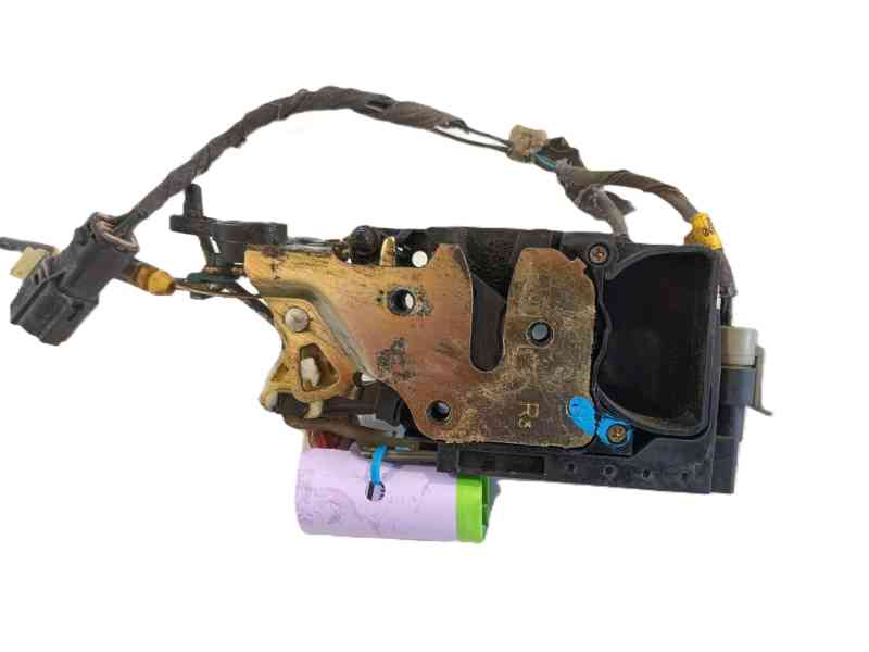 Recambio de cerradura puerta trasera derecha para ssangyong rexton / rexton ii (gab_) 2.9 td referencia OEM IAM 7132A08003  