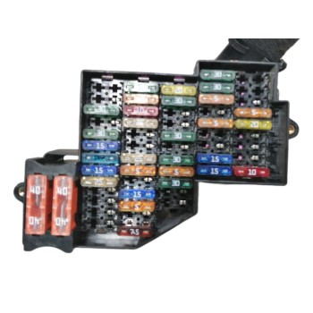 CAJA RELES / FUSIBLES 7P0941828A 7P0941824A 