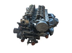 Recambio de culata para nissan interstar autobús (x70) dci 115 referencia OEM IAM 1104100QA0   2