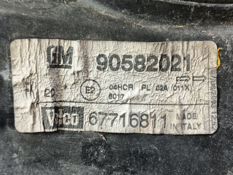 Recambio de faro izquierdo para opel zafira a monospace (t98) 1.6 16v (f75) referencia OEM IAM 9118791 90582021 