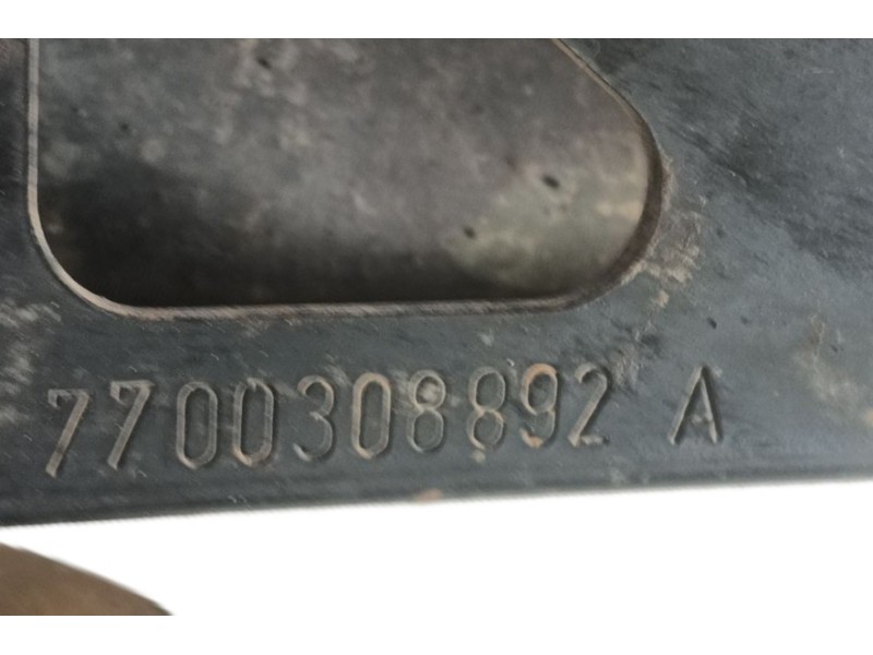 Recambio de brazo suspension inferior delantero izquierdo para nissan interstar autobús (x70) dci 115 referencia OEM IAM 5450100