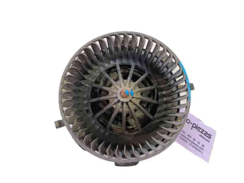 Recambio de ventilador calefaccion para nissan interstar autobús (x70) dci 115 referencia OEM IAM 2720500QAC  