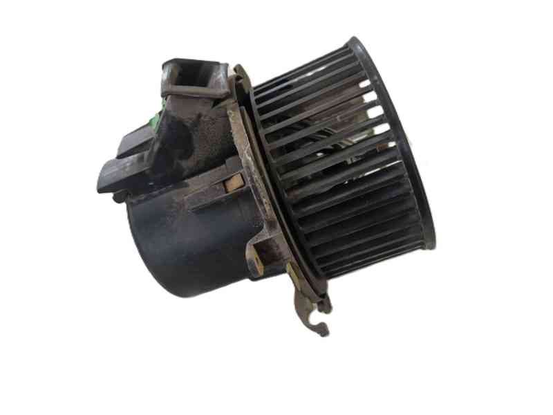 Recambio de ventilador calefaccion para nissan interstar autobús (x70) dci 115 referencia OEM IAM 2720500QAC  