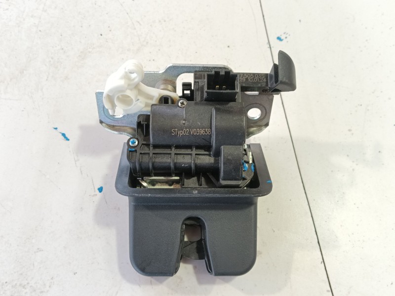 Recambio de cerradura maletero / porton para volkswagen id.4 (e21) pro eléctrico referencia OEM IAM 11A827505  