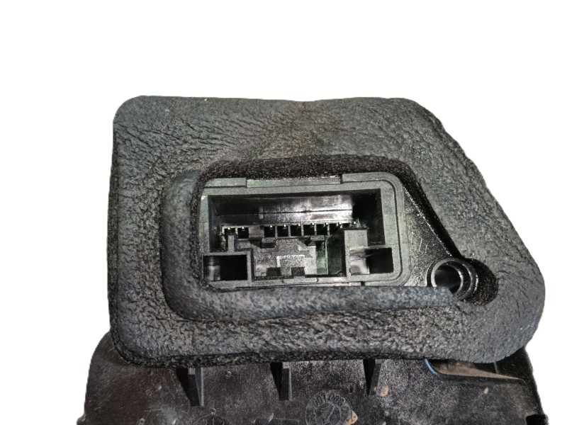 Recambio de cerradura puerta trasera izquierda para volkswagen id.4 (e21) pro eléctrico referencia OEM IAM 4K0839015AA  