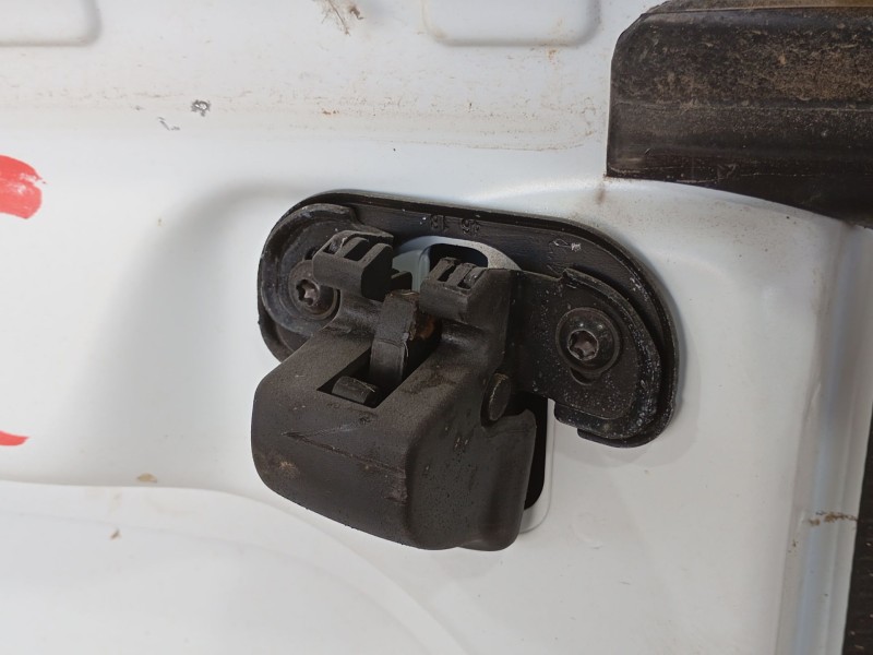 Recambio de puerta trasera derecha para dacia dokker furgoneta/monovolumen 1.6 referencia OEM IAM   