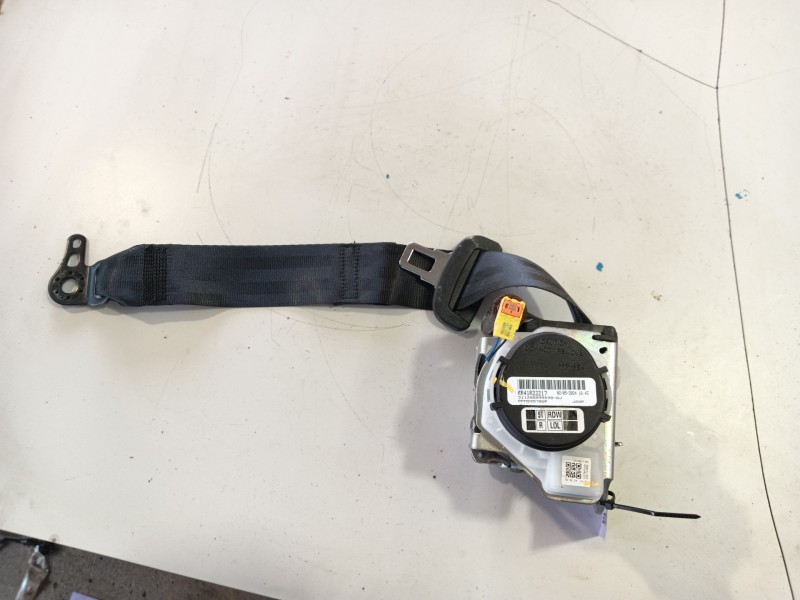 Recambio de cinturon seguridad trasero derecho para volkswagen id.4 (e21) pro eléctrico referencia OEM IAM 11A857806FRAA  