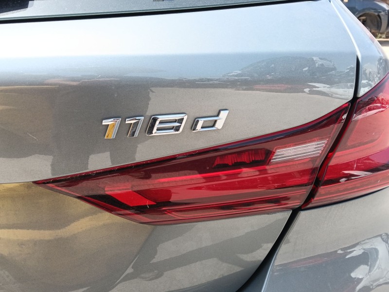 Recambio de piloto trasero derecho interior para bmw 1 (f40) 118 d referencia OEM IAM   