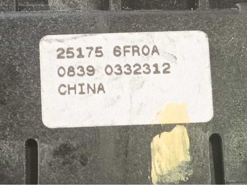 Recambio de boton freno mano para nissan qashqai ii (j11, j11_) 1.3 dig-t referencia OEM IAM   