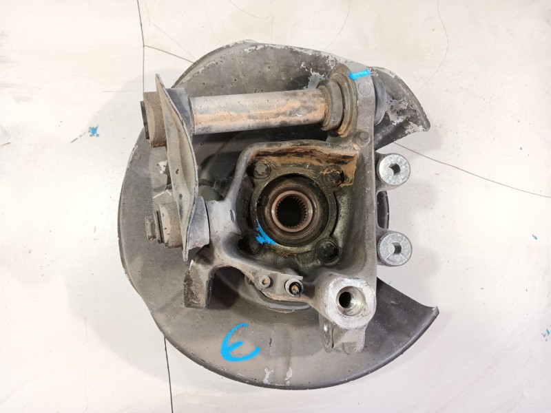 Recambio de mangueta trasera izquierda para bmw 5 (e60) 525 d referencia OEM IAM   