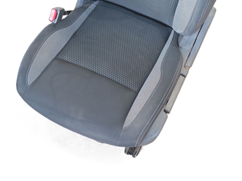 Recambio de asiento delantero izquierdo para nissan qashqai ii (j11, j11_) 1.3 dig-t referencia OEM IAM   