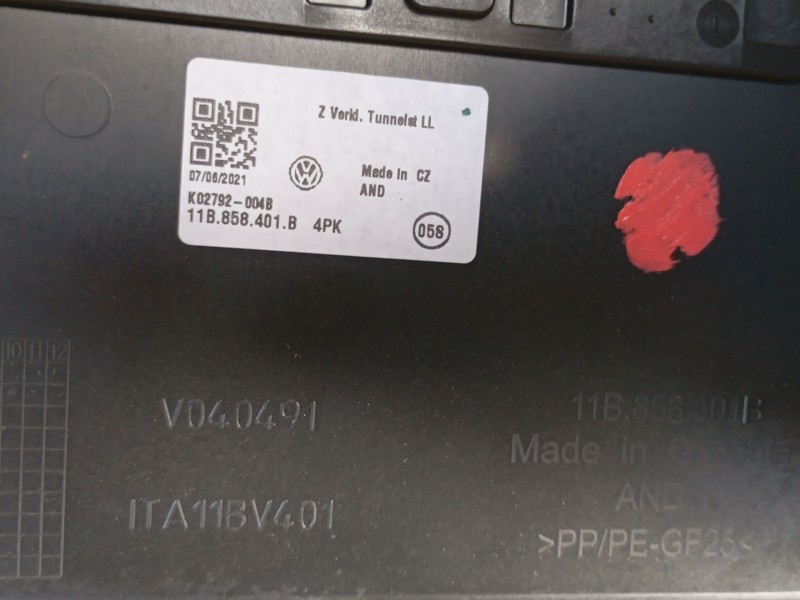 Recambio de salpicadero para volkswagen id.4 (e21) performance referencia OEM IAM 11B857003DVYK  